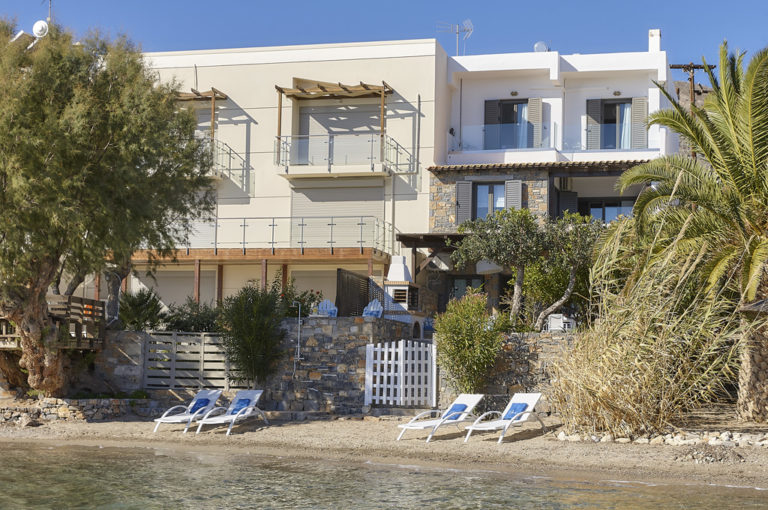 At the waterfront - Villa Anna, Luxurious Holiday House in Elounda, Crete